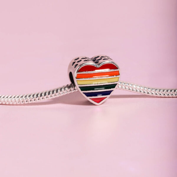 Berloque Love Is Love
