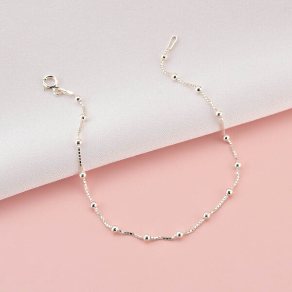 Pulseira Com Quinze Bolinhas de Prata - Imagem 2