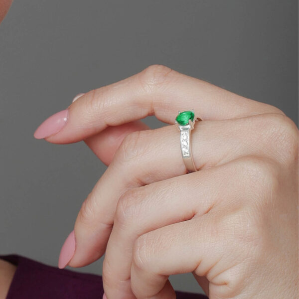 Anel Solitario Cartier 8mm Verde Esmeralda - Imagem 2