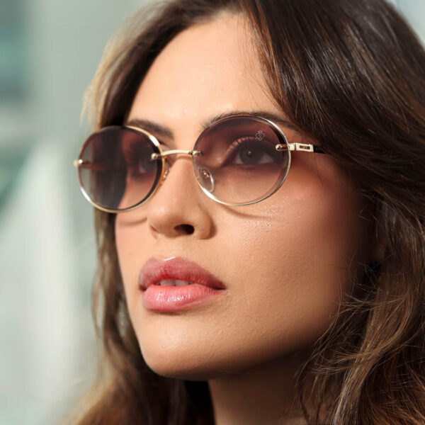 Oculos de Sol Oval Corte a Laser