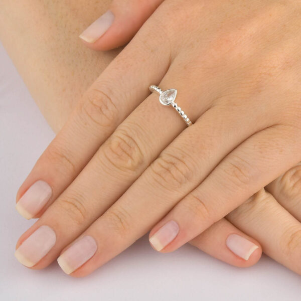 Anel Gota c/ Zirconia Cristal - Imagem 3