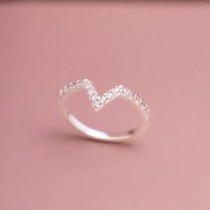 ANEL V C/ ZIRCONIAS CRISTAL