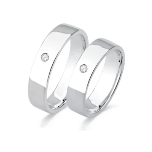 ALIANÇA RETA COM ZIRCONIA 5MM