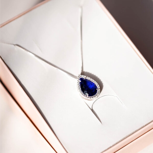 Gargantilha Gota 10x15 Azul Safira
