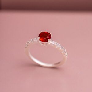 ANEL SOLITARIO TIFFANY JADE VERMELHA 6MM