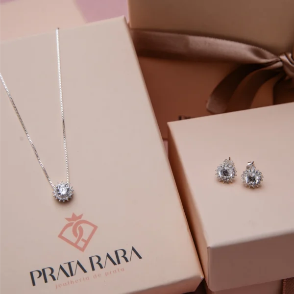 Conjunto Redondo 3 Garras Zirconia Cristal