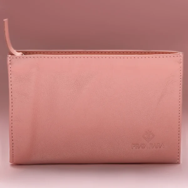 Necessaire