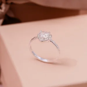 Anel Solitario Coração Aro Texturizado