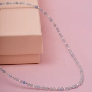 Colar Pedras Naturais e Bolinhas Granada Azul Claro