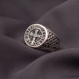 Anel Cruz de São Bento Lateral Texturizada