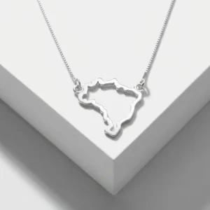 COLAR MAPA DO BRASIL VAZADO LISO